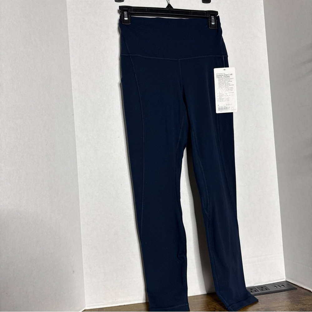 Lululemon Leggings Align HR Pant 25” Pockets Size 6 True Navy  NWT